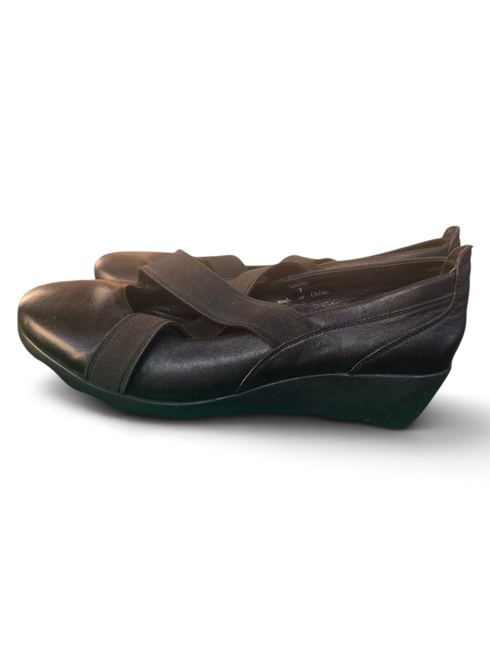 RUDSAK Black Elastic-Strap Wedge Flats